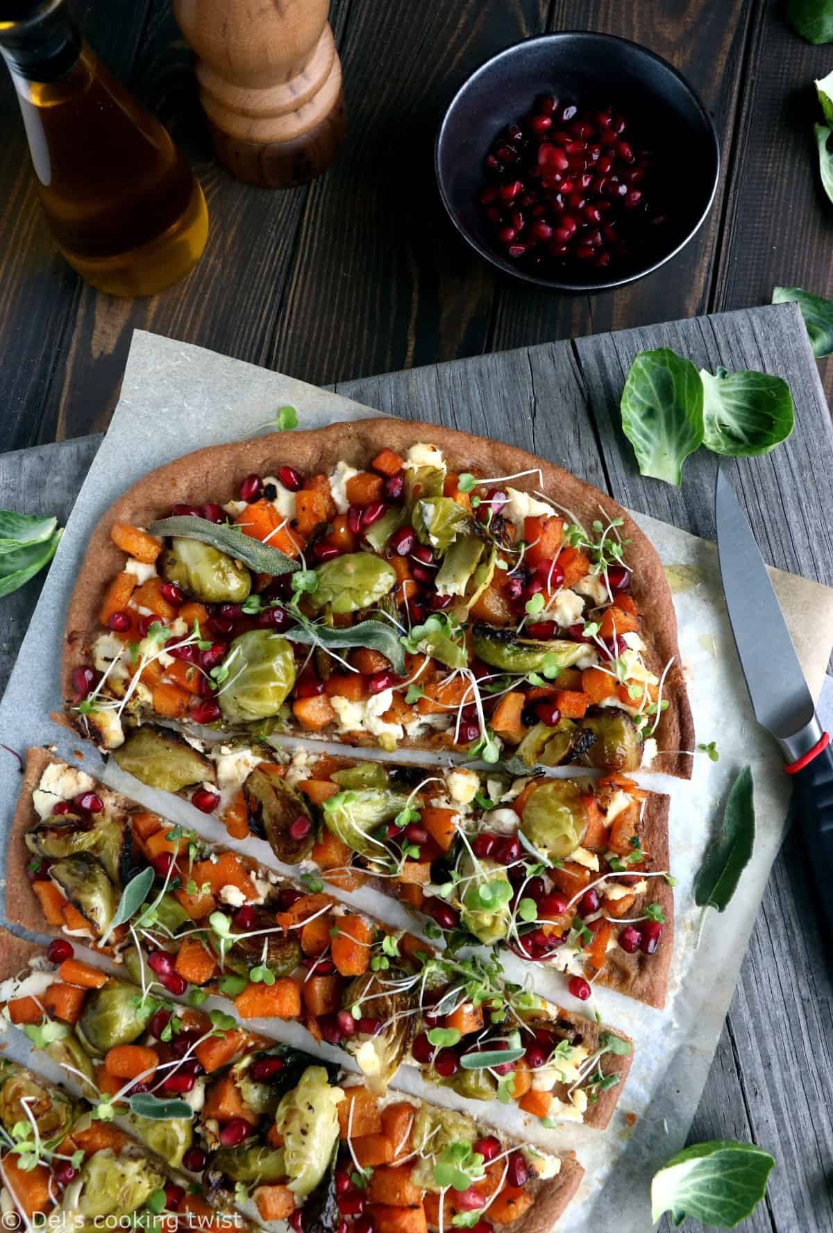 Pizza complète à la courge butternut et aux choux de Bruxelles