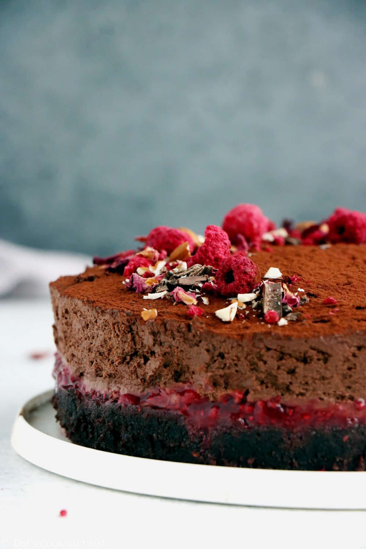 Gâteau mousse au chocolat et framboises