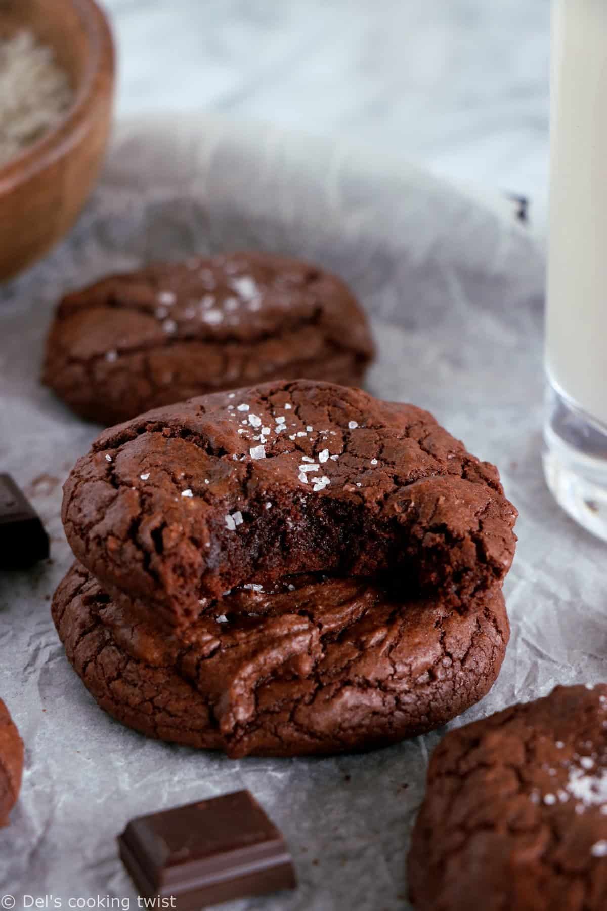 Fudgy Chocolate Brownie Cookies - Del&amp;#39;s cooking twist