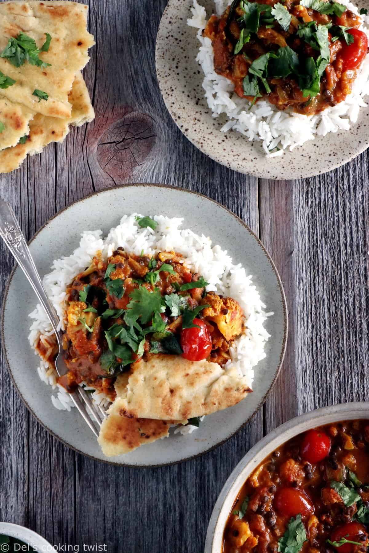 Curry de chou-fleur et lentilles au lait de coco