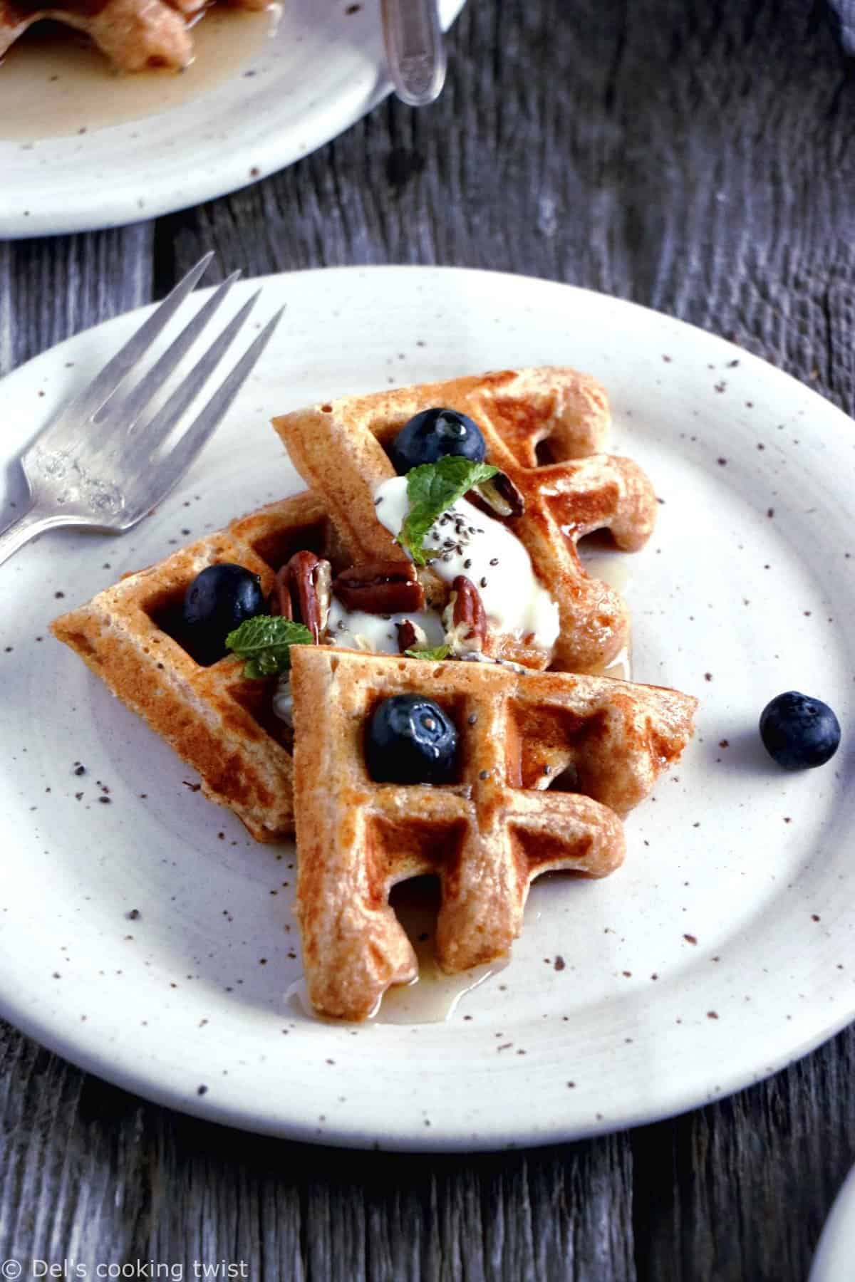Fluffy Whole Wheat Waffles - Del's cooking twist