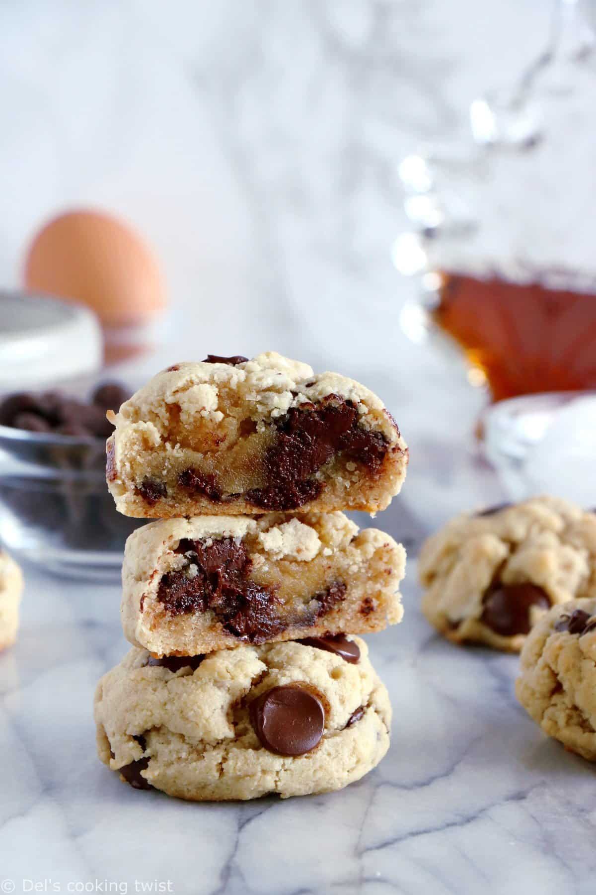 Skinny Coconut Oil Chocolate Chip Cookies