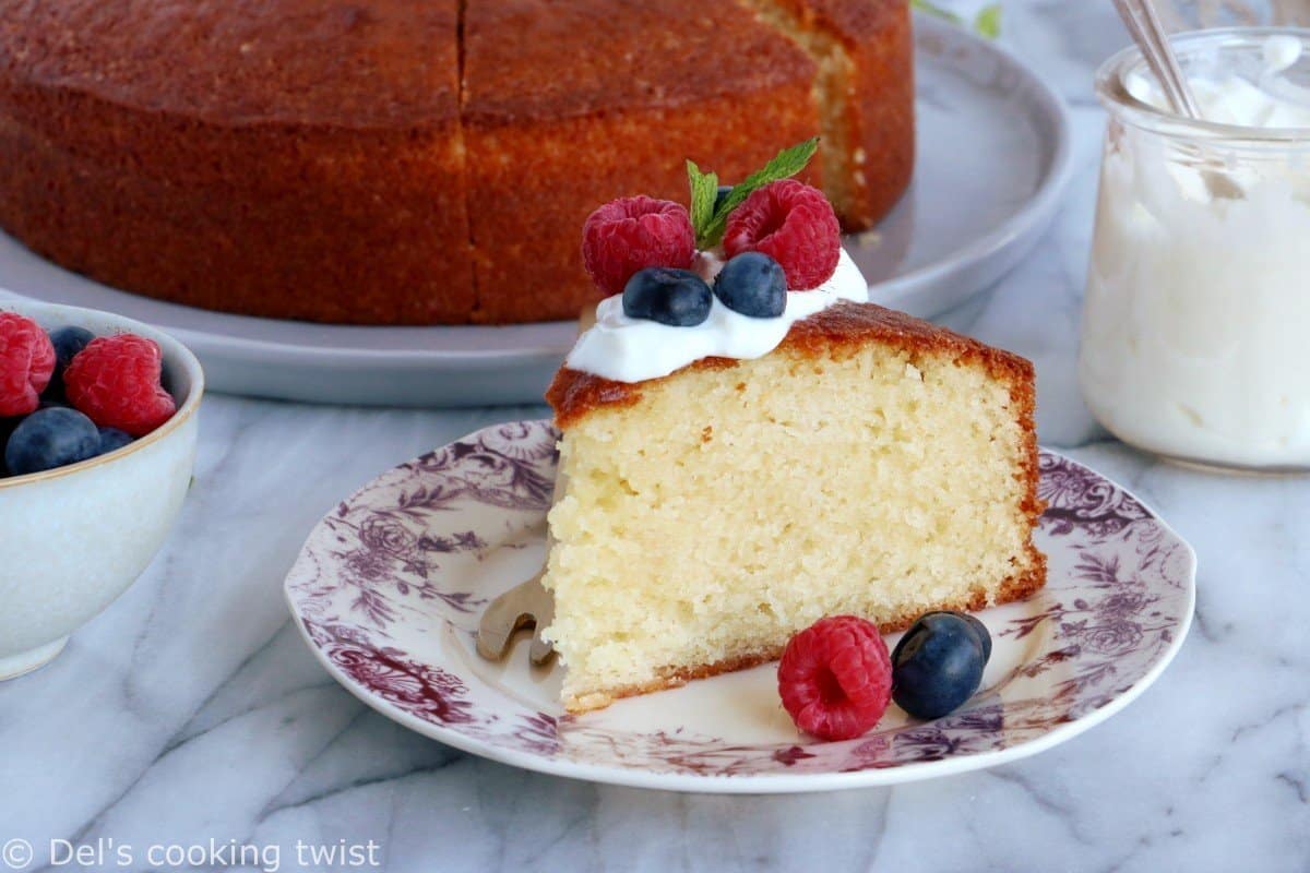 French Gâteau au yaourt (A No-Measure Cake) - Del's cooking twist