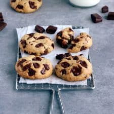 Cookies vegan à la pistache et aux pépites de chocolat — POSITIVE HEALTHY  FOODS