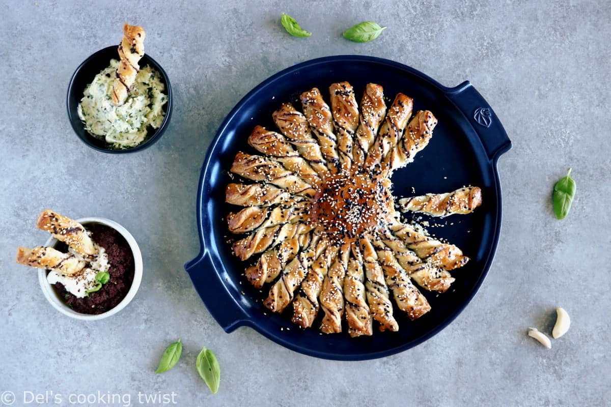 La tarte soleil salée à partager pour l'apéro fait toujours sensation auprès des invités. Une idée toute simple avec de la pâte feuilletée qui se décline ici en 5 recettes pour ne jamais être à court d'idées.