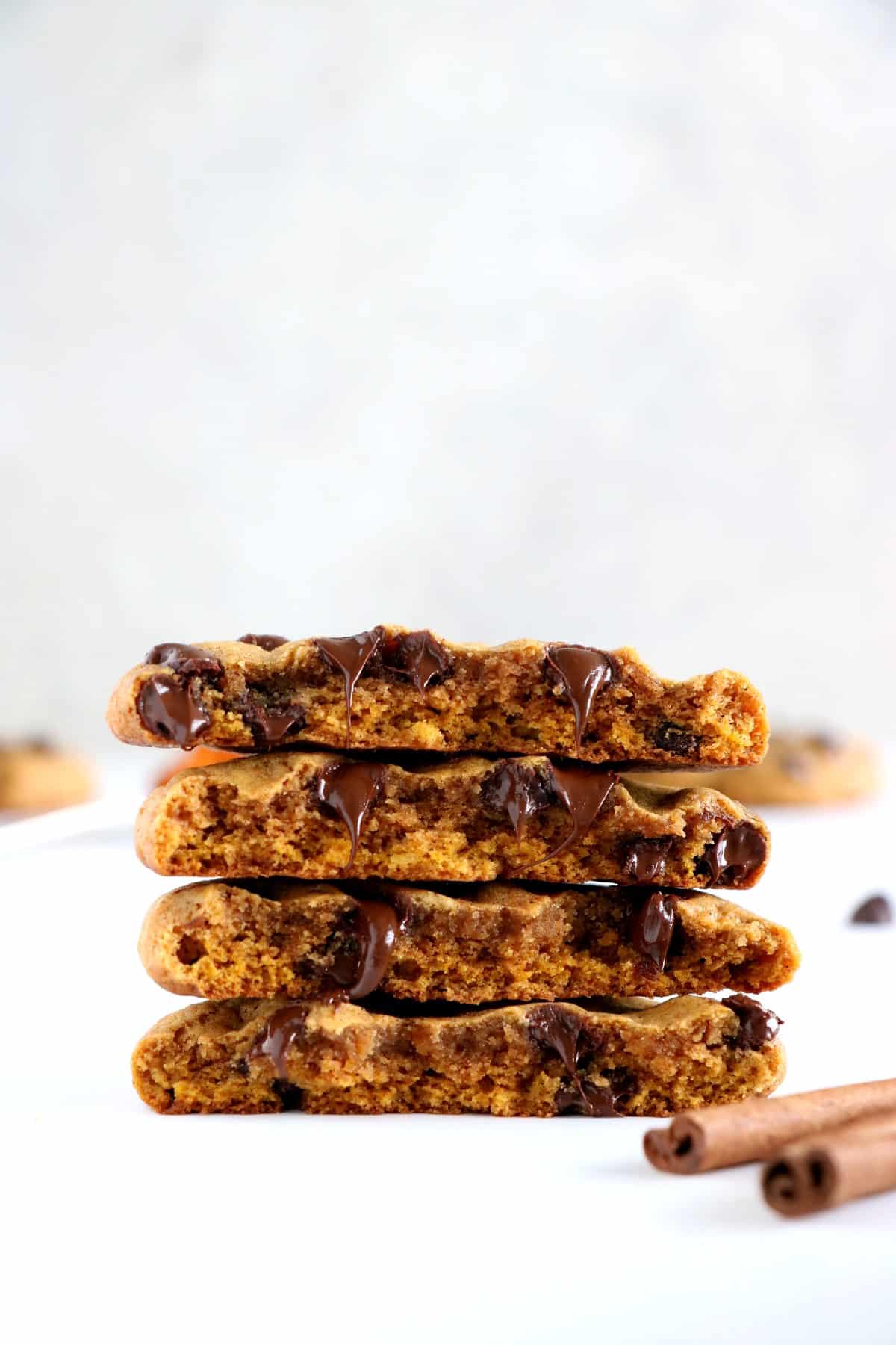 Best ever Pumpkin Chocolate Chip Cookies. Soft and chewy in texture (not cakey), loaded with chocolate chips and packed with cozy spices. A must try this fall!