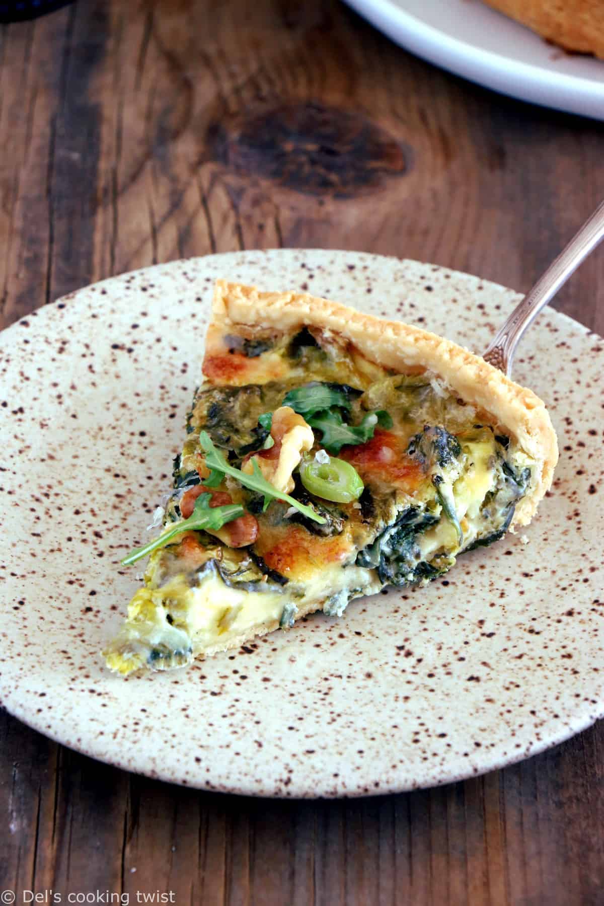 French leek quiche is a classic winter weeknight dinner in France. Plant-based and prepared with Comté cheese, this dish is full of comforting flavors.