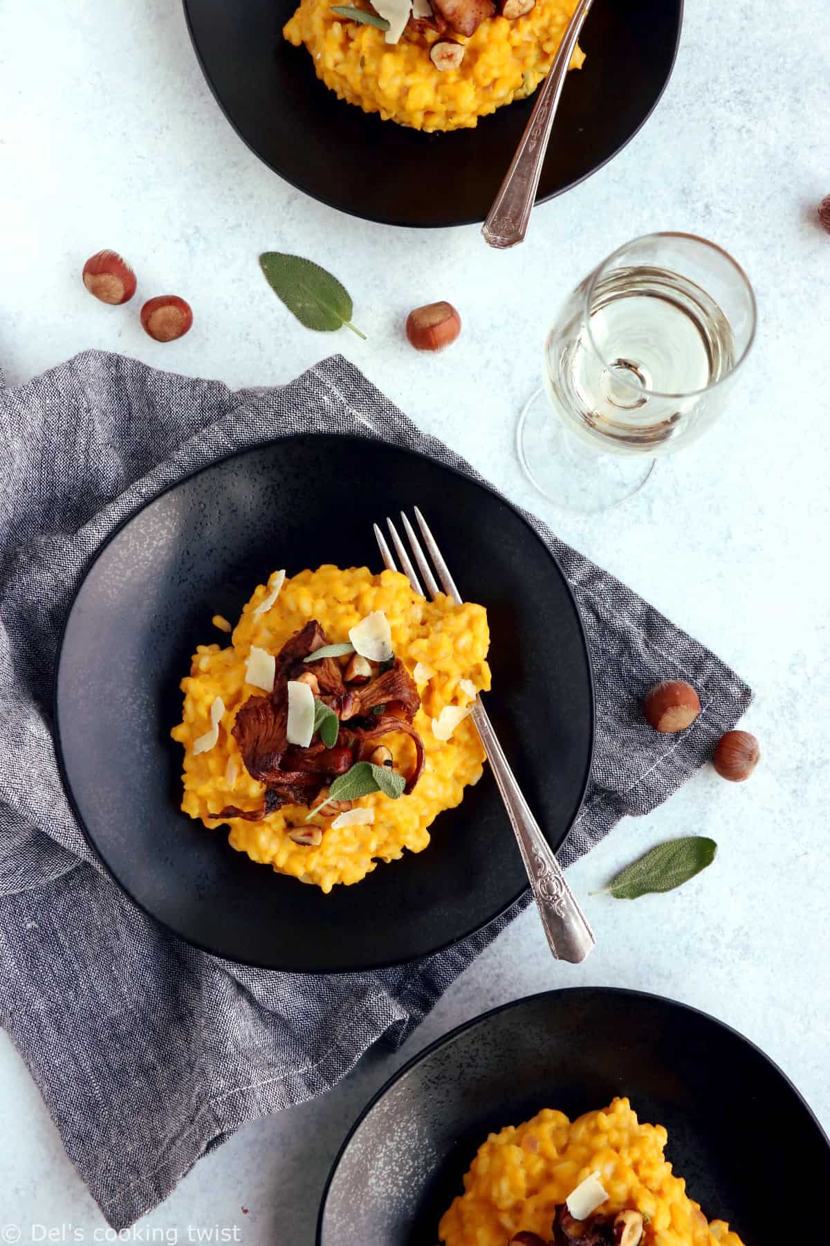 Butternut squash risotto is easy to prepare and packed with warm, hearty and cozy fall flavors. Serve it as is with sage for an everyday meal or top it with sautéed chanterelles mushrooms, toasted hazelnuts, and you get a fancy dish for Thanksgiving or any special occasion.