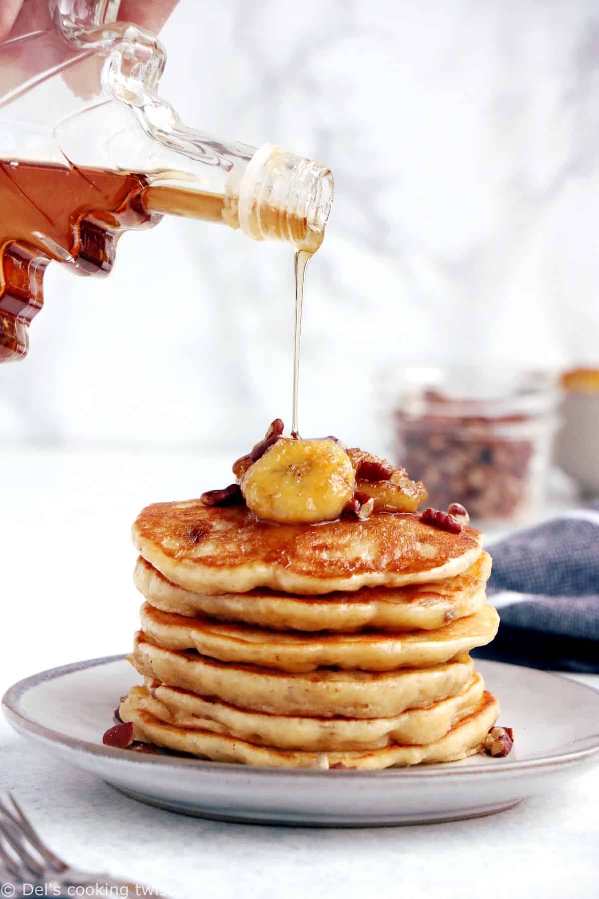 This easy fluffy banana pancake recipe yields generous, light, and airy pancakes, loaded with banana bread flavor.