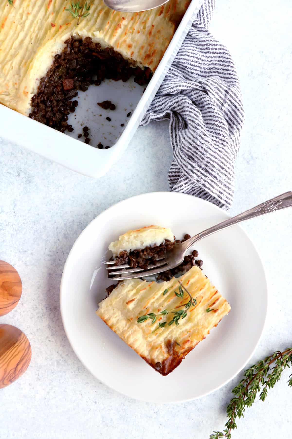 Vegetarian Lentil Shepherd's Pie makes for a rich, hearty and comforting family dinner recipe, easy to make and packed with flavors.