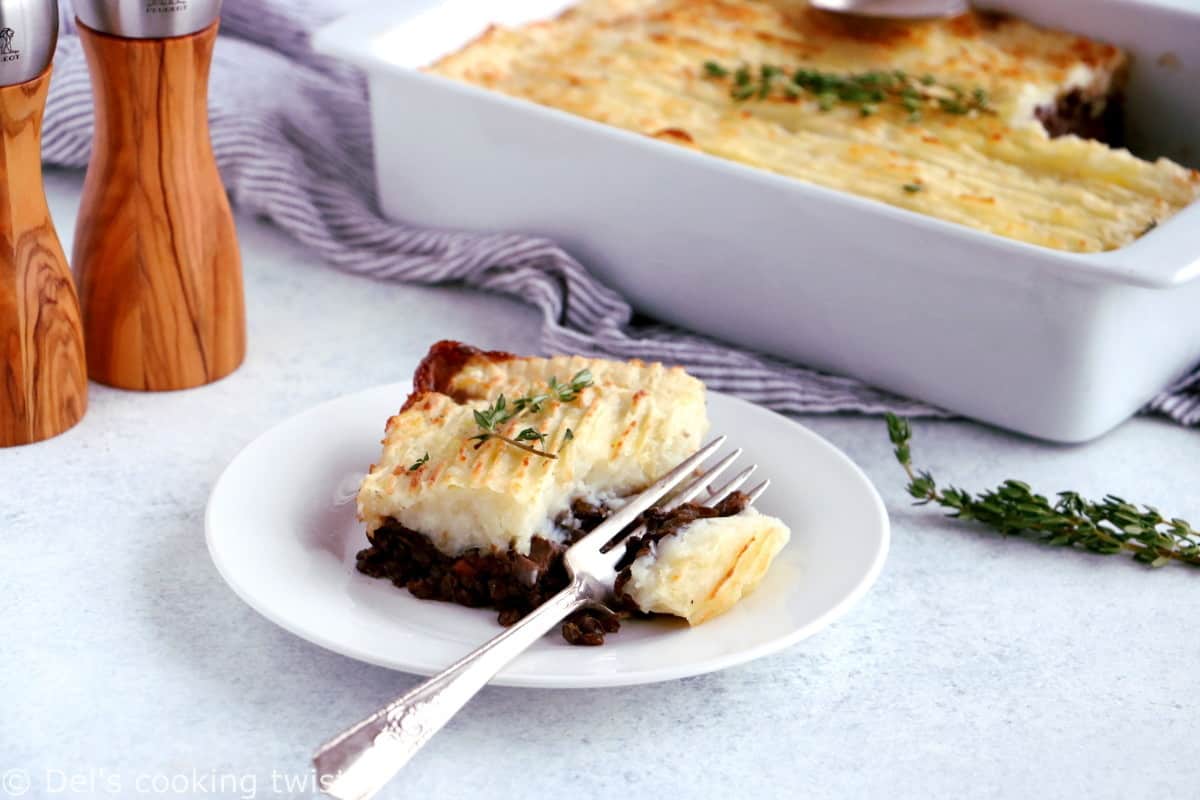 Vegetarian Lentil Shepherd's Pie makes for a rich, hearty and comforting family dinner recipe, easy to make and packed with flavors.
