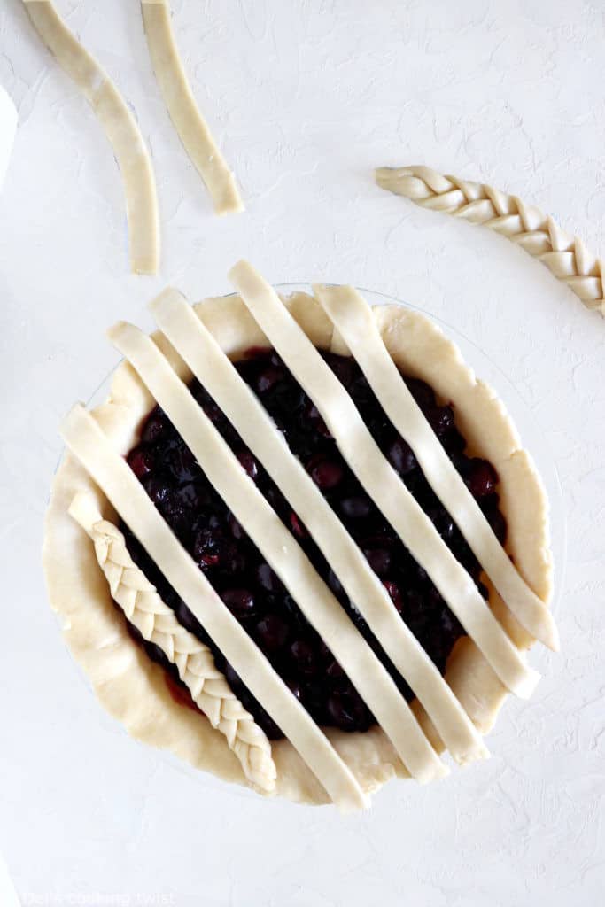 How To Make A Lattice Pie Crust Del's cooking twist
