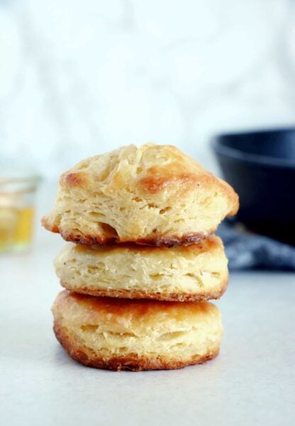 Incredibly soft, flaky and buttery, this easy buttermilk biscuits recipe is definitely a keeper.