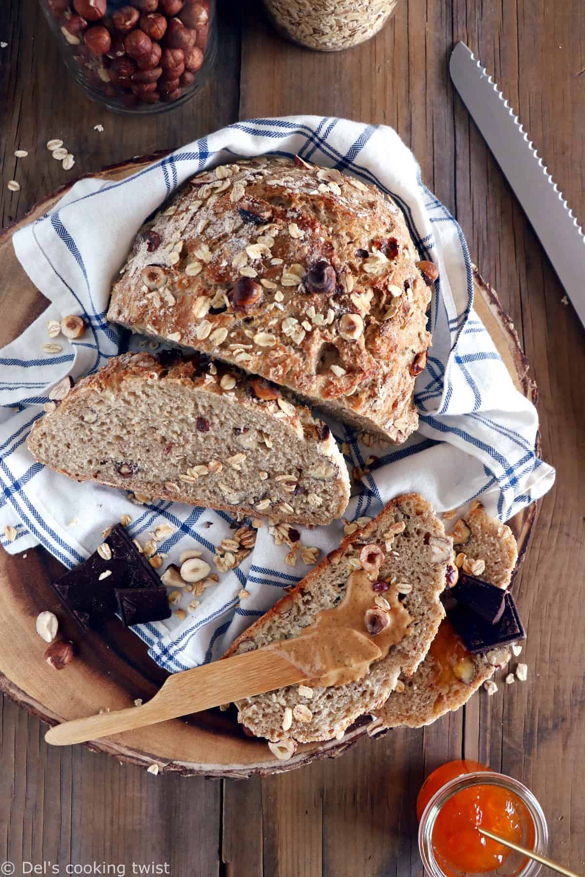 This no-knead hazelnut oat breakfast bread is a variation of the no-knead bread. With absolutely no effort, you get a perfect artisan bread every time you make it.