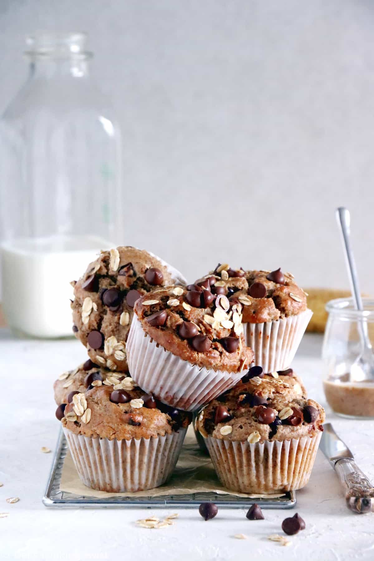 These sugar-free almond butter banana muffins are on the healthy side. They are made with nutritious, wholesome ingredients and packed with fiber.