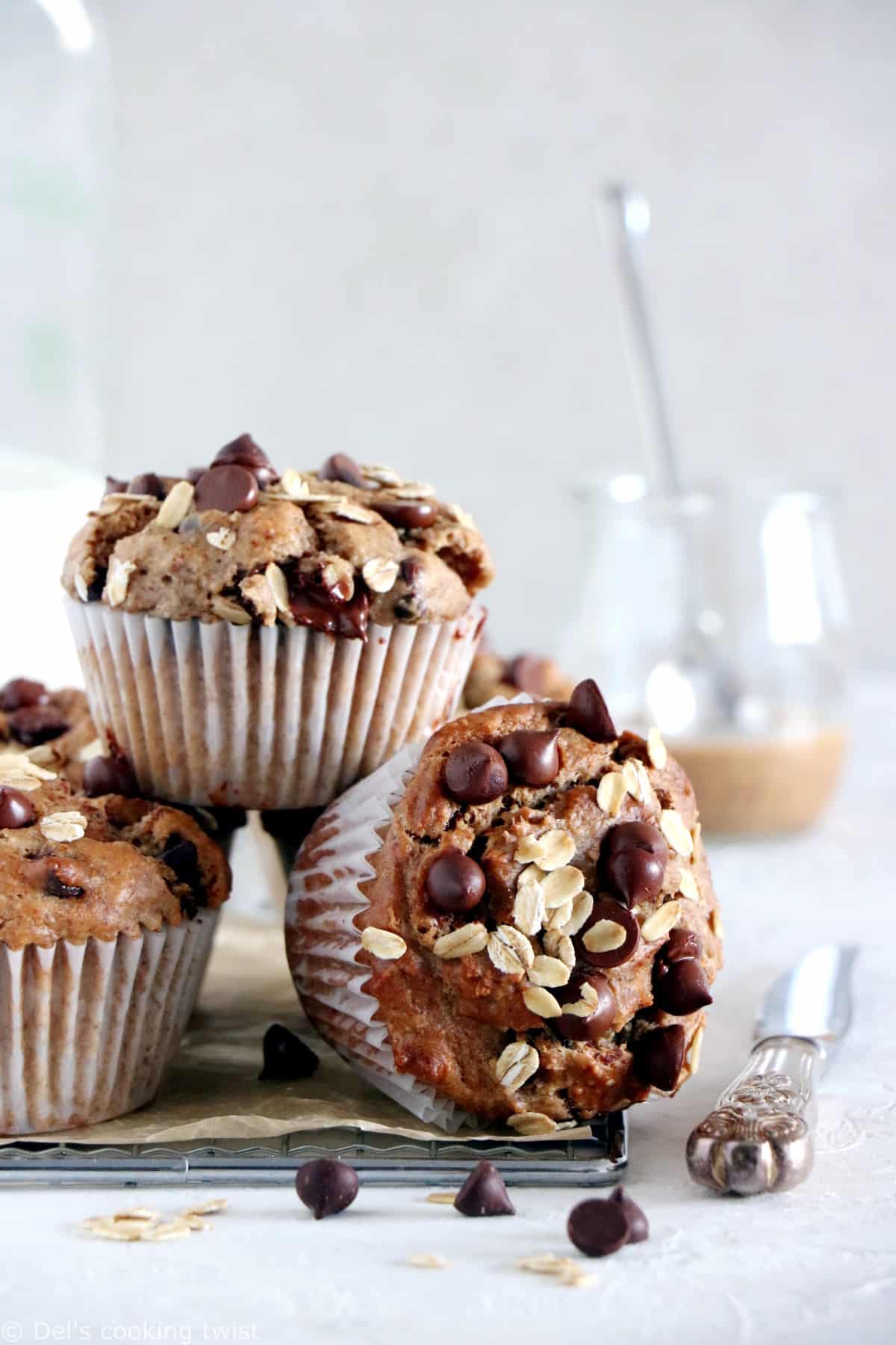 These sugar-free almond butter banana muffins are on the healthy side. They are made with nutritious, wholesome ingredients and packed with fiber.