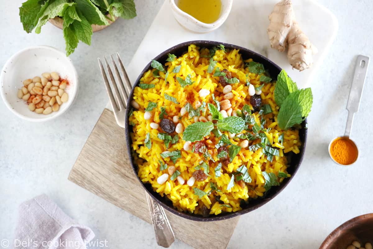 With its warm spices and substantial aromas, this easy ginger turmeric rice is a lovely side or base to grain bowls and salads.