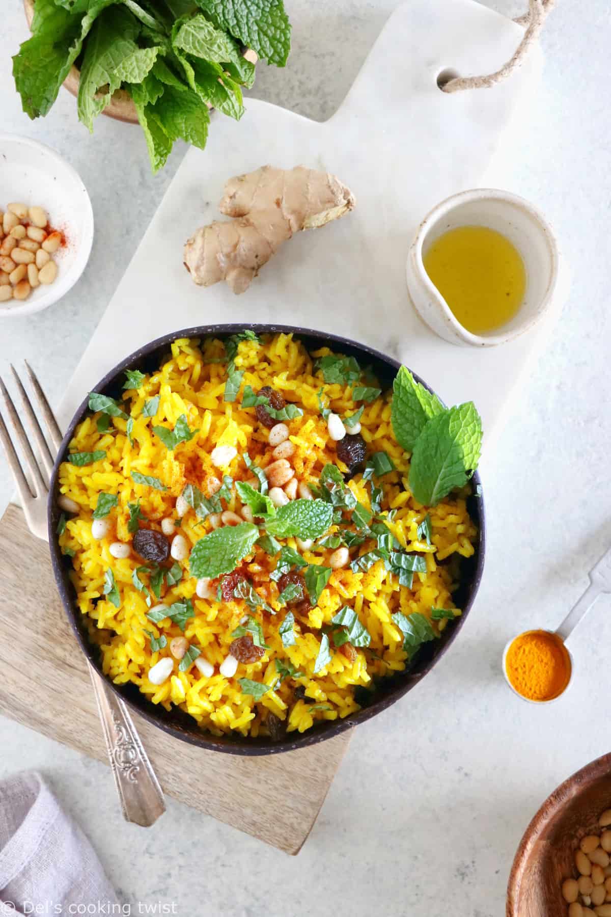 With its warm spices and substantial aromas, this easy ginger turmeric rice is a lovely side or base to grain bowls and salads.