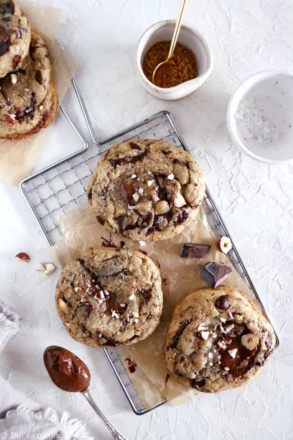 These hazelnut chocolate lava cookies are thick and soft in texture, and bursting with a molten core of chocolate.