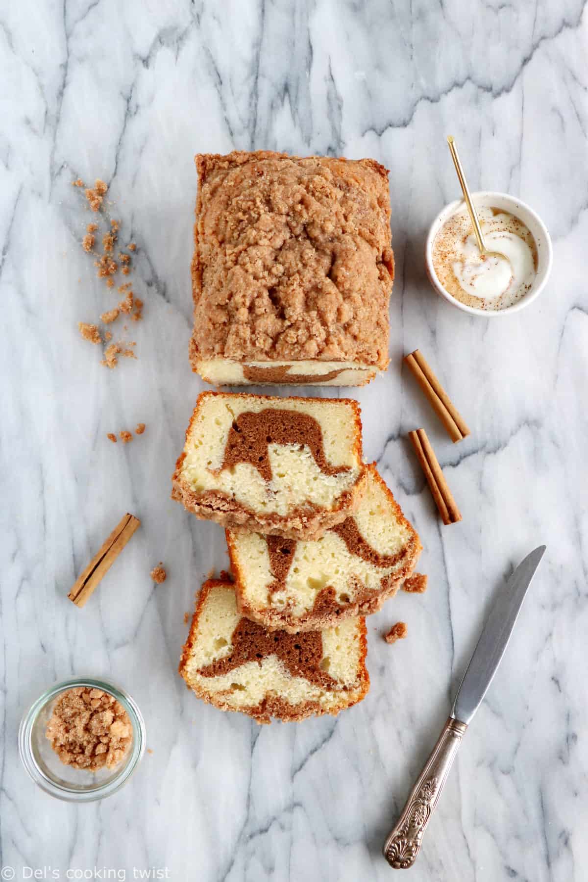 Le cake marbré à la cannelle est une recette toute simple délicieusement parfumée à la cannelle.