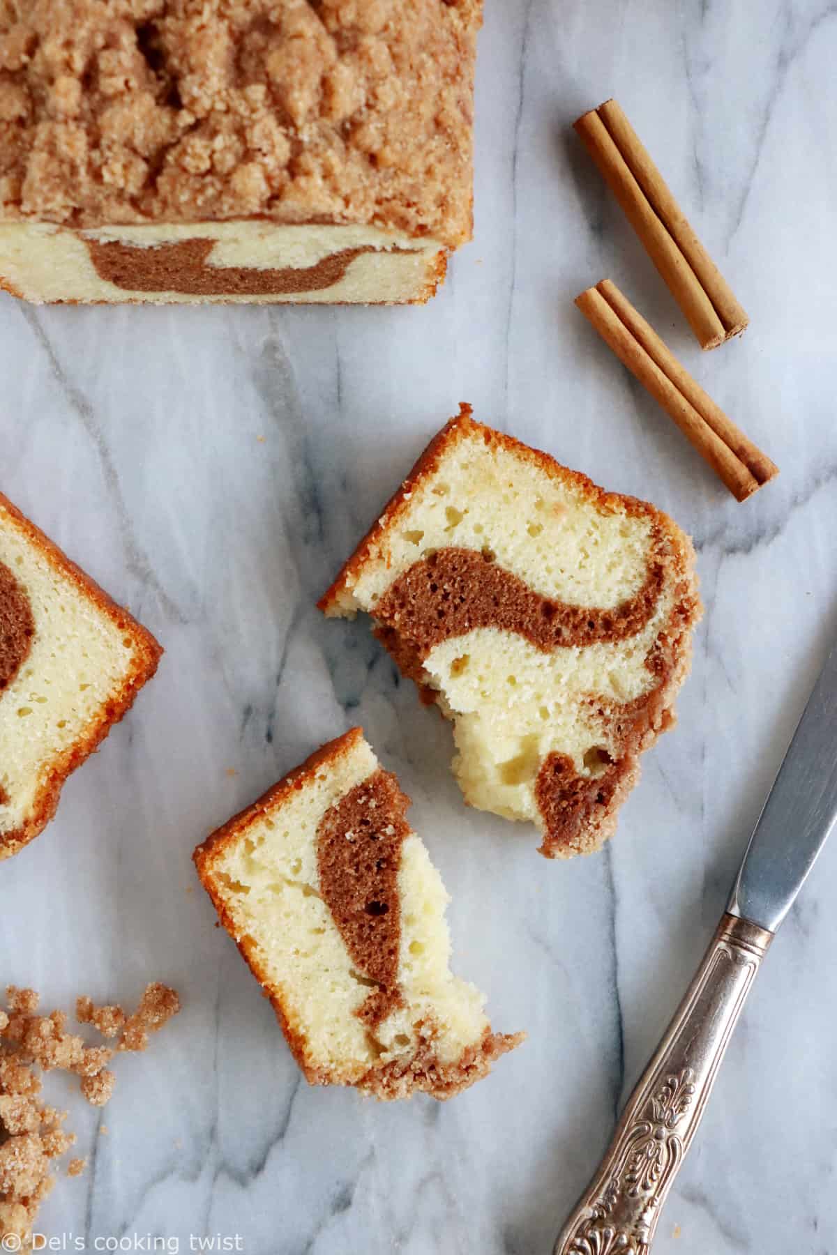 This streusel cinnamon swirl coffee cake is a simple recipe packed with cinnamon flavors.