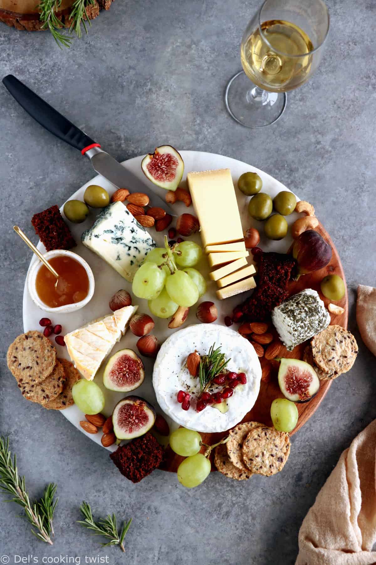 How to Make a Cheese Plate (with step-by-step photos!)