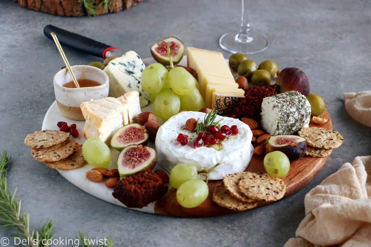 How to Make a Cheese Board {Step by Step} - FeelGoodFoodie