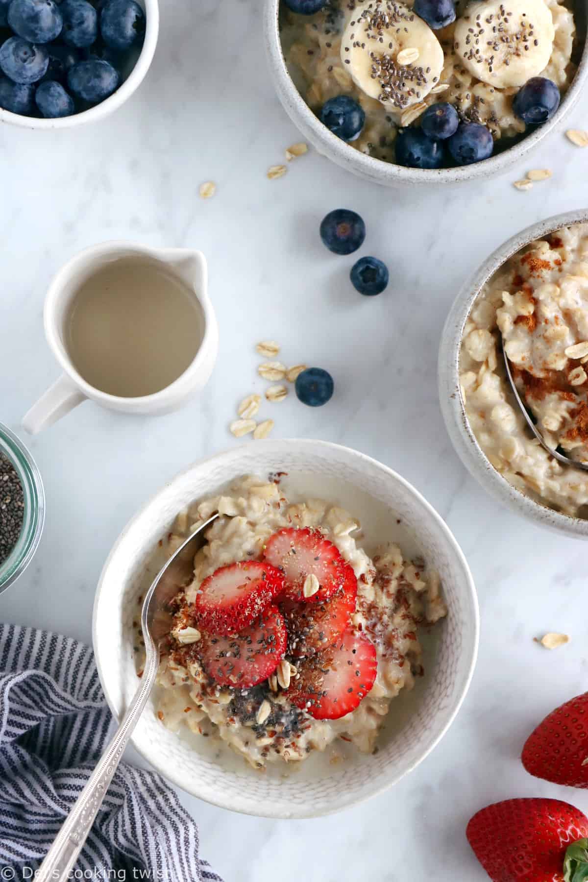 Learn how to make oatmeal from scratch with just 2 simple ingredients and discover all the tips and tricks to master the oatmeal technique. Loaded with fiber, oatmeal makes a satisfying healthy breakfast for busy days.