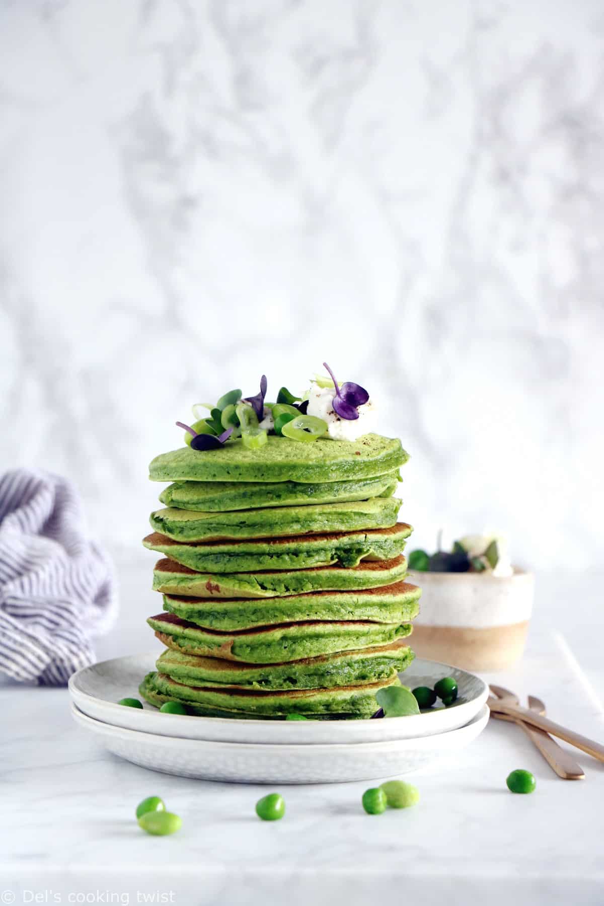 These healthy spinach chickpea pancakes are the perfect green pancakes recipe you were looking for all along. Made right in the blender, they are healthy, nutritious, loaded with leafy greens, and also naturally gluten-free and dairy-free. Baby and toddler approved!