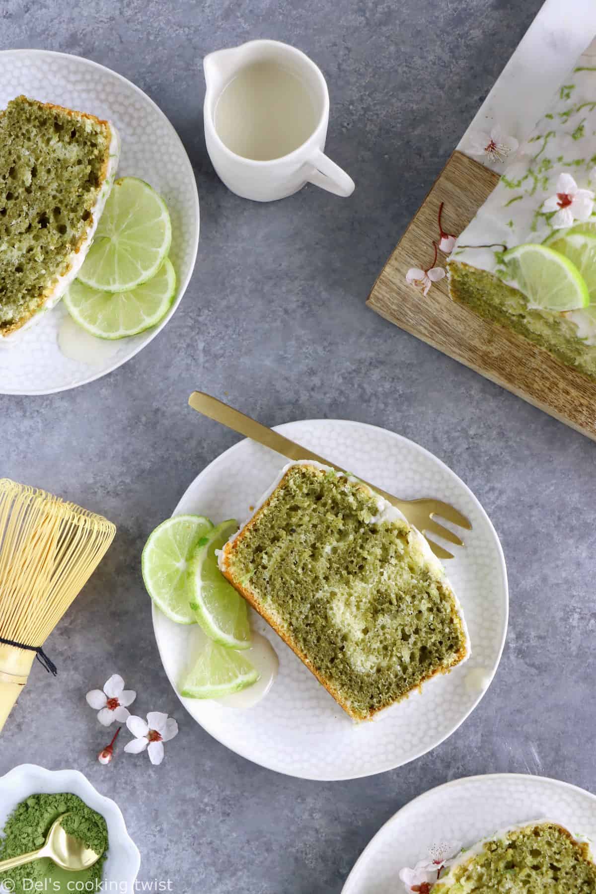 Ce cake marbré au thé matcha et citron vert est l'allié parfait du goûter. Réalisé sans lactose, il offre un subtile équilibre entre la saveur riche, intense et légèrement amère du thé matcha d'un côté et les notes acidulées du citron vert de l'autre.