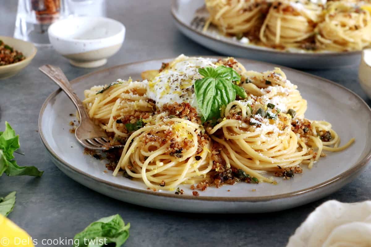 These lemon butter pasta with burrata cheese are packed with delicious garlicky and lemony flavors.