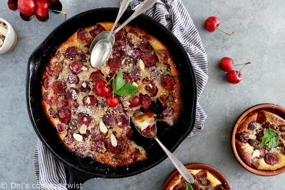 À la fois simplissime à réaliser, hyper gourmand et légèrement addictif, le clafoutis aux cerises fait toujours l'unanimité.