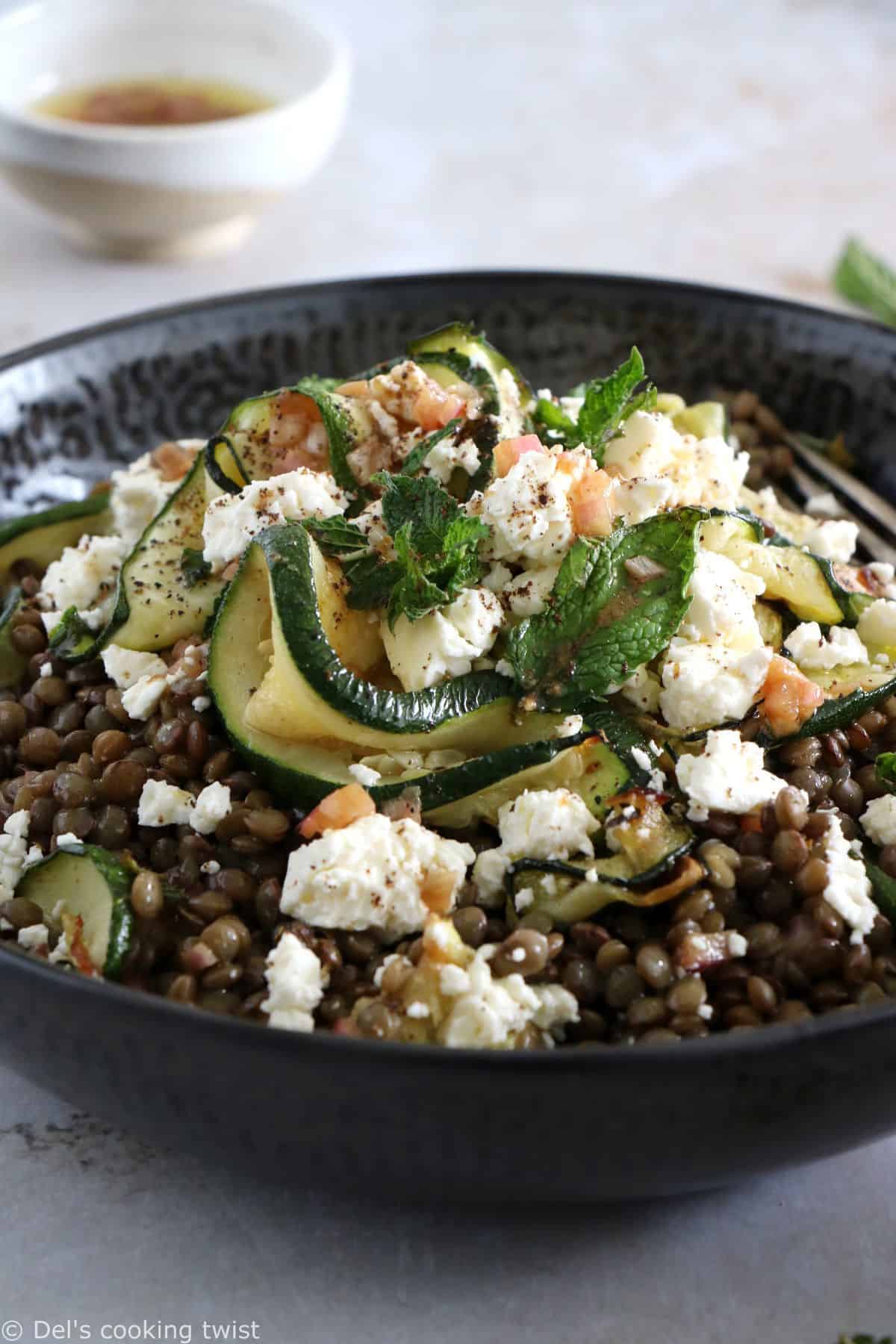 This simple lentil salad with zucchini, feta and mint is the perfect easy meal for busy days. Vegetarian, gluten-free and healthy, it's packed with wonderful refreshing flavors.