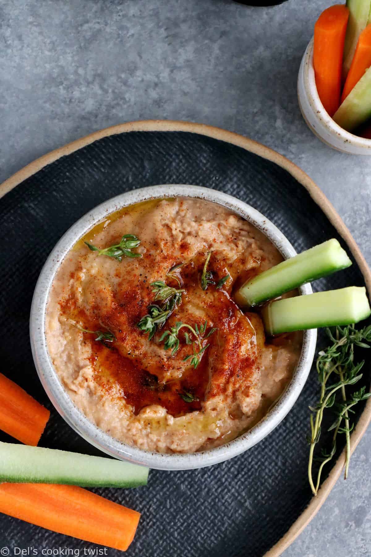 Pour changer du sempiternel houmous, testez cette tartinade de lentilles corail aux saveurs un peu fumées et légèrement épicées.