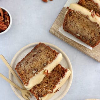 This amazing maple pecan banana bread features some crunchy pecans and a creamy maple icing with a hint of salt to cut the extra sweetness. 