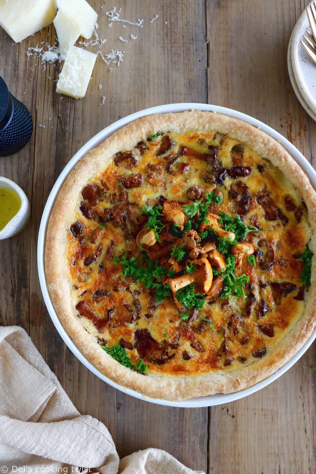 Chanterelle mushroom tart is a traditional Swedish recipe prepared with fresh chanterelles and Västerbotten grated cheese.