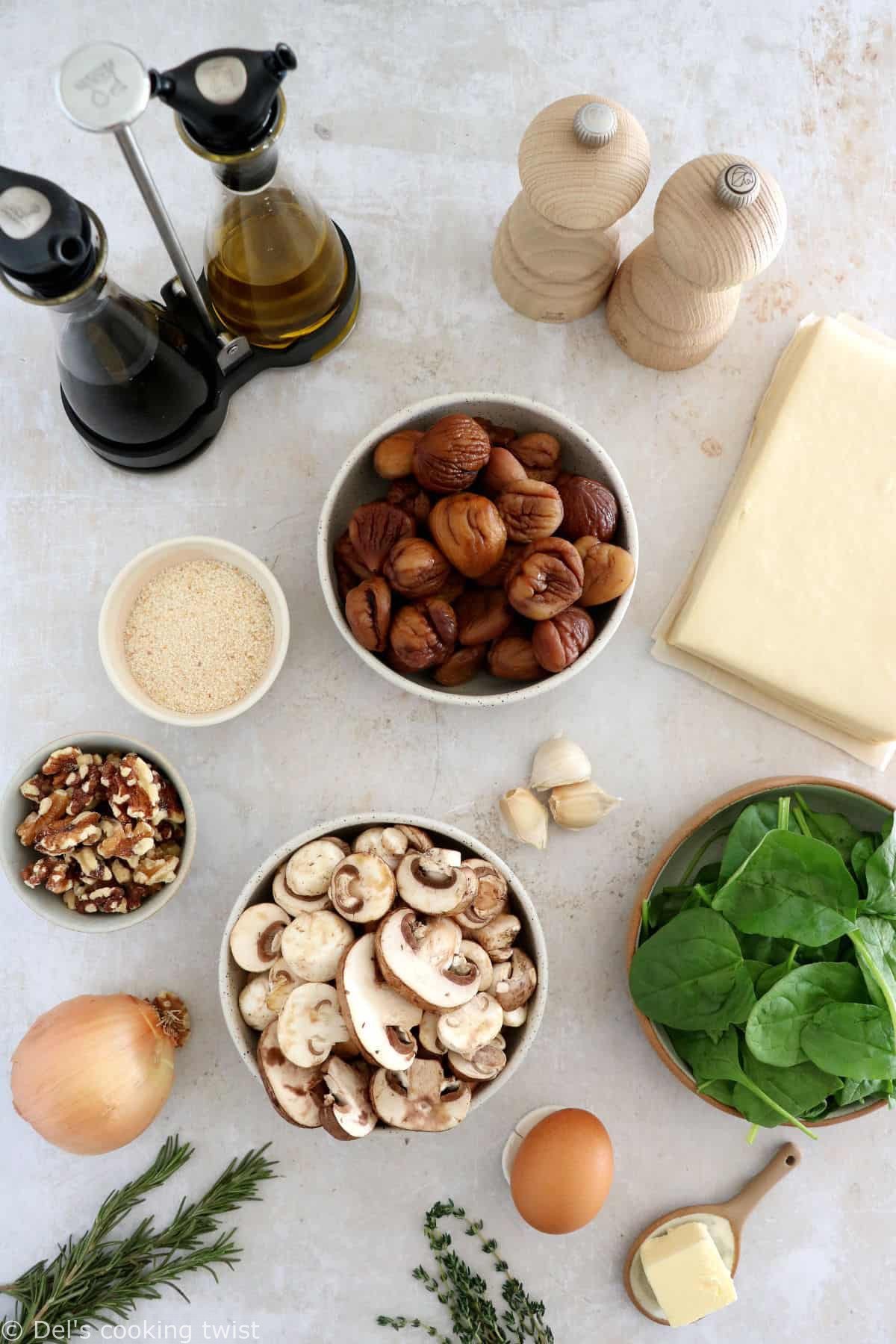 Cette recette de wellington végétarien aux champignons fera sensation sur votre table de fêtes, que vos invités soient végétariens ou non.