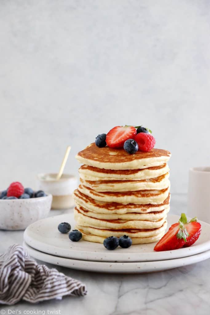 Easy Fluffy American Pancakes Del's cooking twist