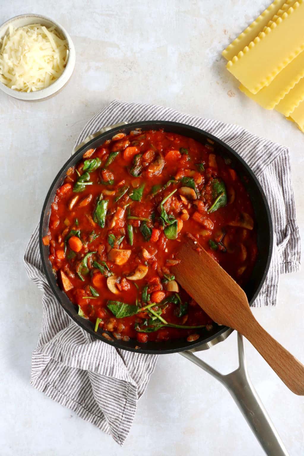 Spinach and Mushroom Lasagna - Del's cooking twist