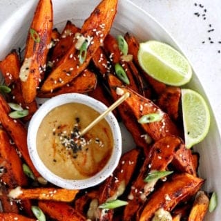 These miso roasted sweet potatoes are super crispy, spicy, sweet, and served with an incredible Japanese-inspired miso sauce, loaded with umami flavors.