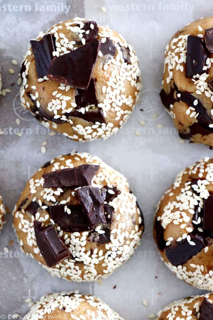 These brown butter miso chocolate chip cookies are loaded with umami flavors. Both sweet and savory, they are oozing with dark chocolate.