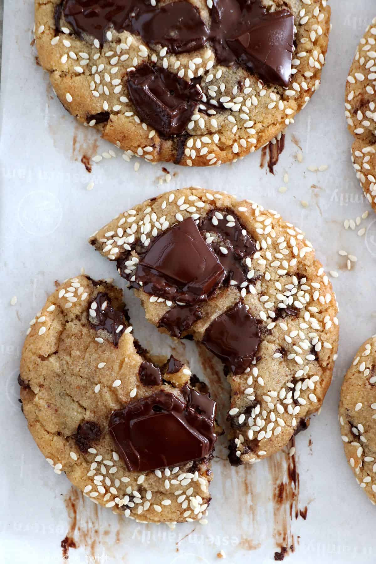 These brown butter miso chocolate chip cookies are loaded with umami flavors. Both sweet and savory, they are oozing with dark chocolate.