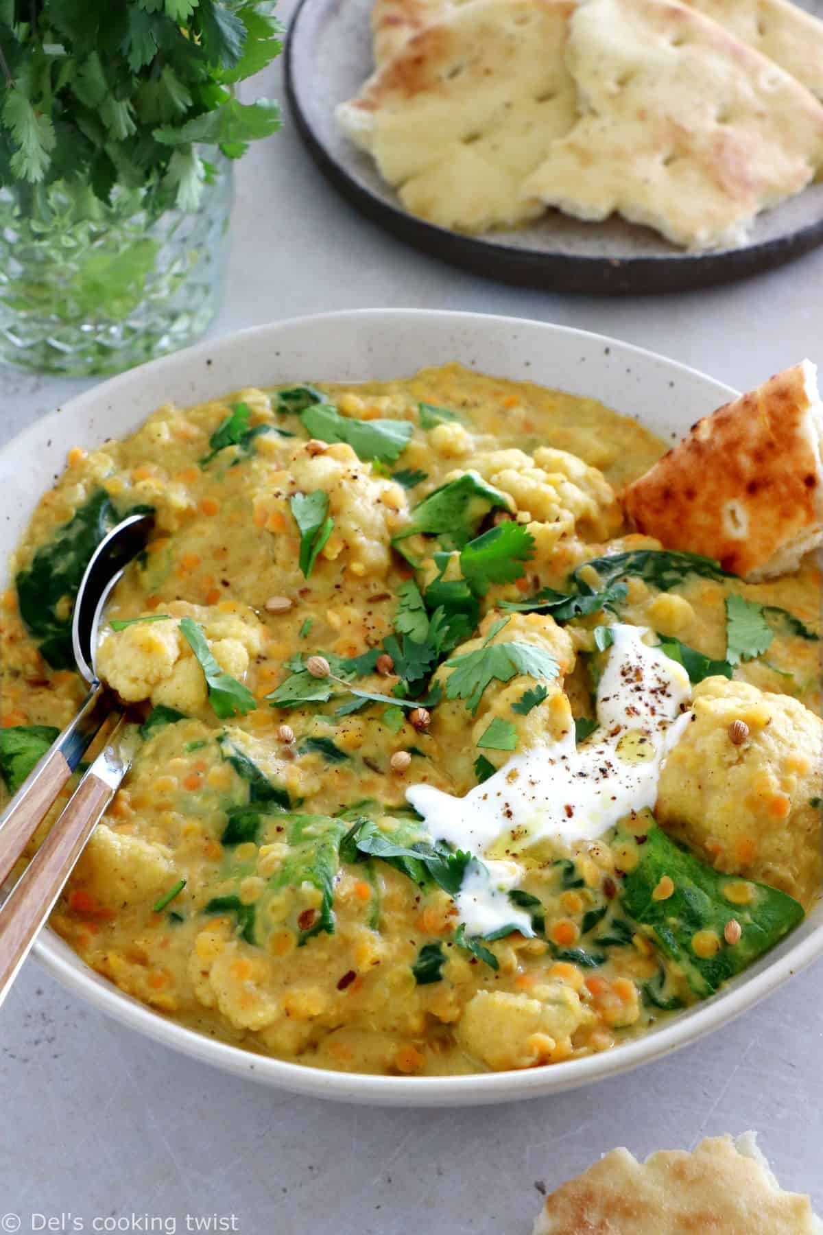 This roasted cauliflower dal is a comforting and satisfying Indian stew, prepared with red lentils, coconut milk, and golden roasted cauliflower.