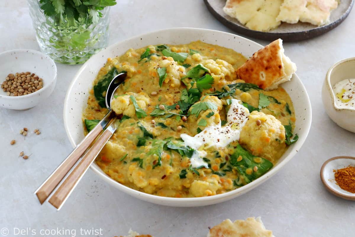 This roasted cauliflower dal is a comforting and satisfying Indian stew, prepared with red lentils, coconut milk, and golden roasted cauliflower.