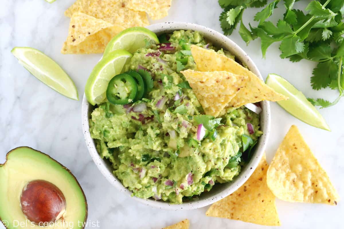 This is hands down the best guacamole recipe out there. Easy to make, with just 6 ingredients, this authentic guacamole is perfectly creamy, loaded with refreshing flavors, and always a hit at parties.