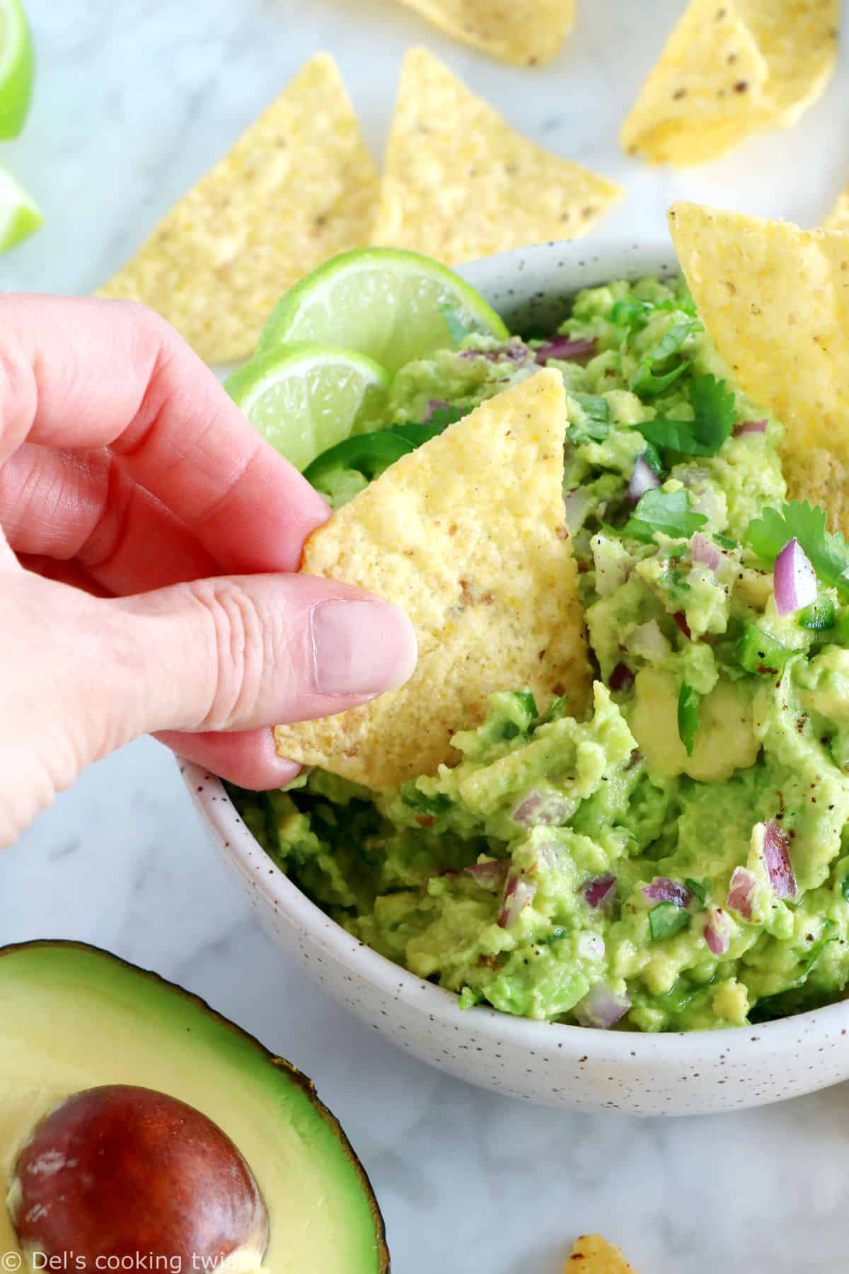 This is hands down the best guacamole recipe out there. Easy to make, with just 6 ingredients, this authentic guacamole is perfectly creamy, loaded with refreshing flavors, and always a hit at parties.