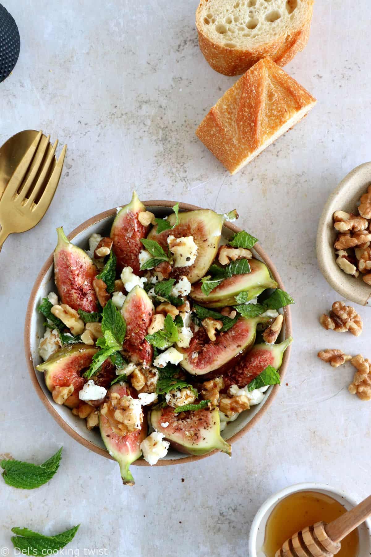 This simple fig and goat cheese salad with honey is bursting with refreshing flavors. A quick 5-minute recipe that is both vegetarian and gluten-free.