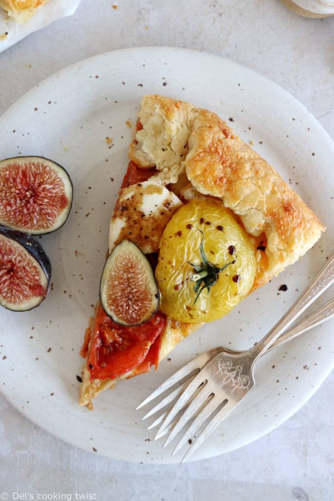 Balsamic fig tomato galette with prosciutto is a rustic tart recipe, with an elegant and sophisticated touch to it.