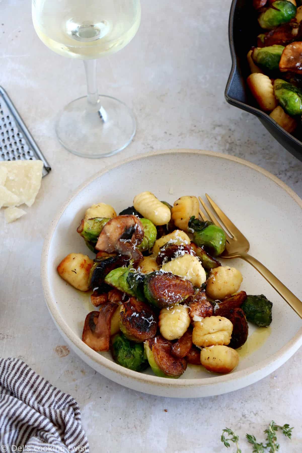 Mushrooms and Brussels sprouts gnocchi feature some crispy maple roasted Brussels sprouts, combined with garlic brown butter pan-fried gnocchi.
