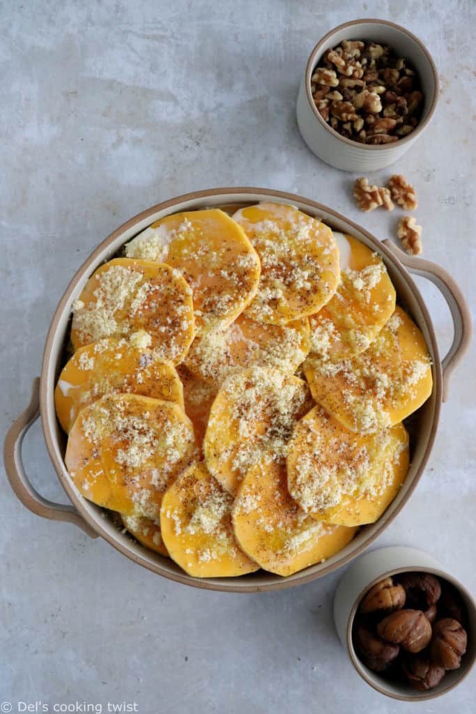 Butternut squash gratin with chestnuts and leeks makes a wonderful side or vegetarian main for the holidays or any other occasion during the cold season.